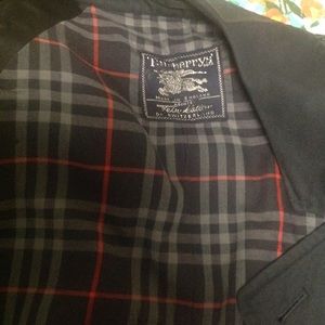 VINTAGE BURBERRY